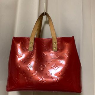 ルイヴィトン(LOUIS VUITTON)のルィヴィトン　ヴェルニレッド(トートバッグ)