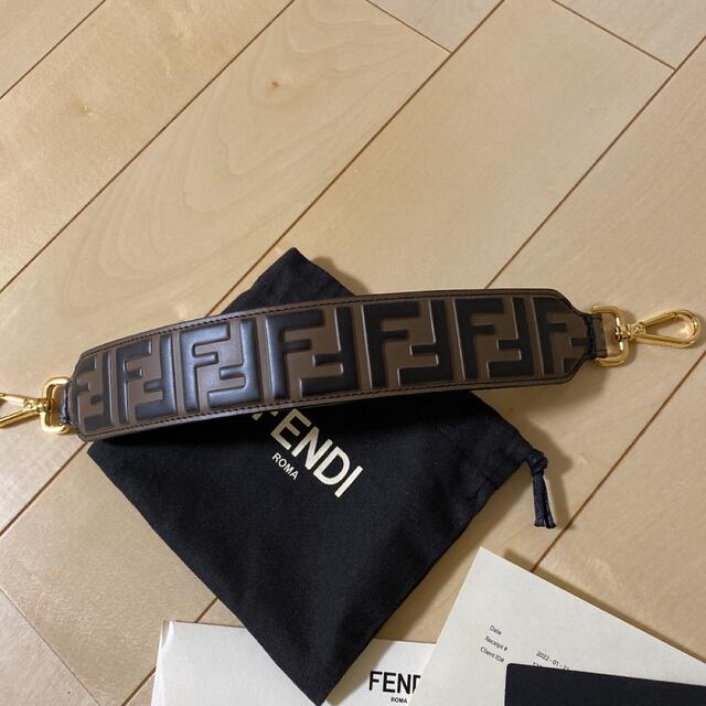 FENDI ストラップユーミニ 未使用品 download.bilimplant.com