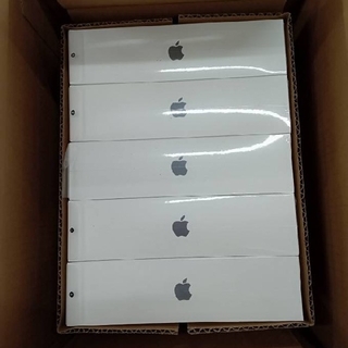 アップル(Apple)のApple  MM9C3J/A  iPadAir  第5世代(新品・未開封品)(タブレット)