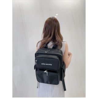 美品　selva secreta SquareRUCKSACK (リュック/バックパック)