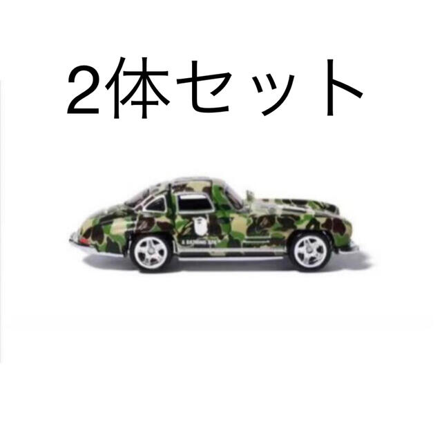 A BATHING APE(アベイシングエイプ)のBAPE X HOT WHEELS 55 MERCEDES-BENZ 300SL エンタメ/ホビーのおもちゃ/ぬいぐるみ(ミニカー)の商品写真