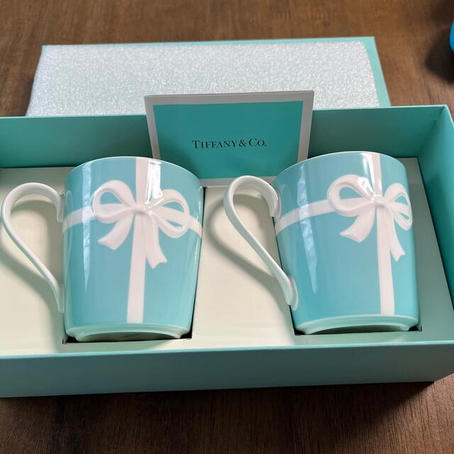 Tiffany & Co.(ティファニー)のティファニーブルーボックス　リボンペアマグカップ キッズ/ベビー/マタニティの授乳/お食事用品(マグカップ)の商品写真