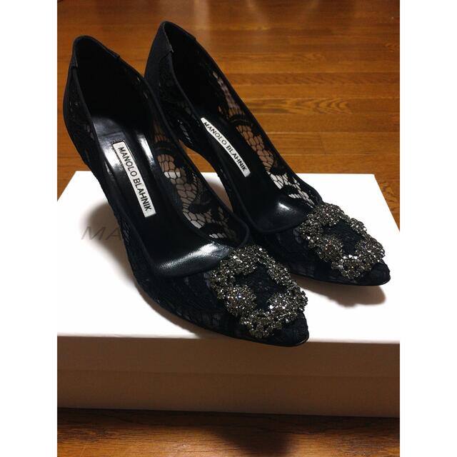 MANOLO BLAHNIK(マノロブラニク)のMANOLO BLAHNIK   HANGISI  LACE  36 レディースの靴/シューズ(ハイヒール/パンプス)の商品写真