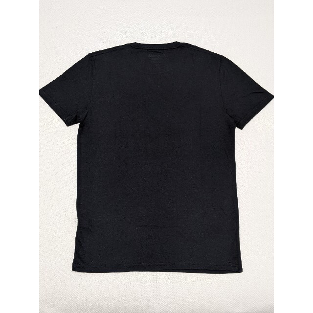 Abercrombie&Fitch(アバクロンビーアンドフィッチ)の新品・未使用 Abercrombie アバクロ 半袖Tシャツ 刺繍ロゴ ブラック メンズのトップス(Tシャツ/カットソー(半袖/袖なし))の商品写真