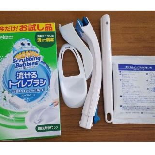 ジョンソン(Johnson's)のトイレ掃除 スクラビングバブル 流せる トイレブラシ 本体1本 + 替え4コ(日用品/生活雑貨)