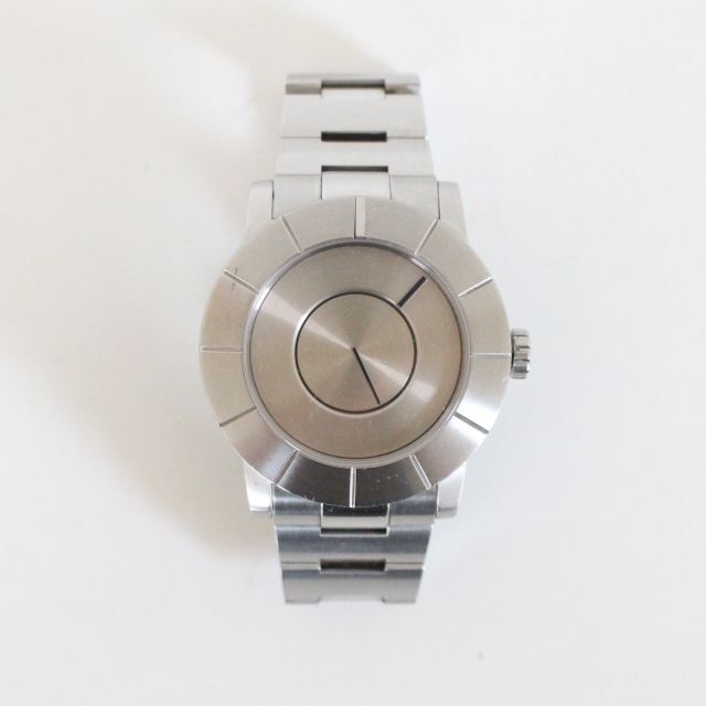 イッセイミヤケ 腕時計 TO AUTOMATIC 自動巻き シルバー 吉岡徳仁 | フリマアプリ ラクマ