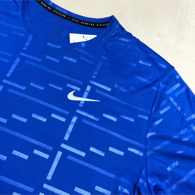 NIKE(ナイキ)のXL ナイキ　ランニングシャツ　ランニングショートパンツ　陸上　上下セット スポーツ/アウトドアのランニング(ウェア)の商品写真