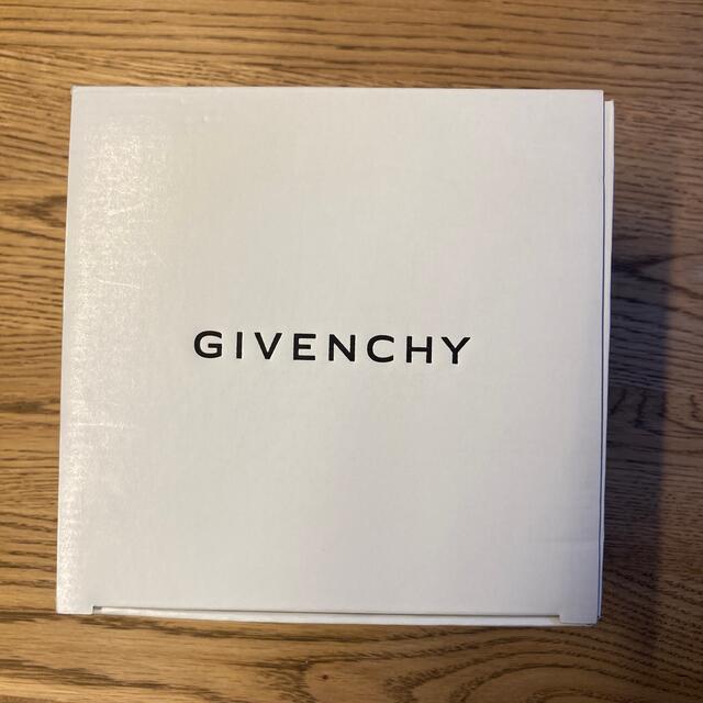 GIVENCHY(ジバンシィ)のGIVENCHY コーヒーカップ&ソーサー2客 インテリア/住まい/日用品のキッチン/食器(グラス/カップ)の商品写真