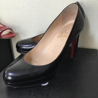 クリスチャンルブタン(Christian Louboutin)の黒パンプス　ルプタン34、5(ハイヒール/パンプス)