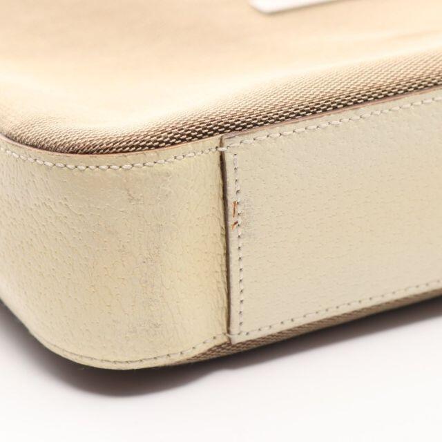 Gucci(グッチ)のチェーンショルダーバッグ キャンバス レザー ベージュ アイボリー ロゴ金具 レディースのバッグ(ショルダーバッグ)の商品写真
