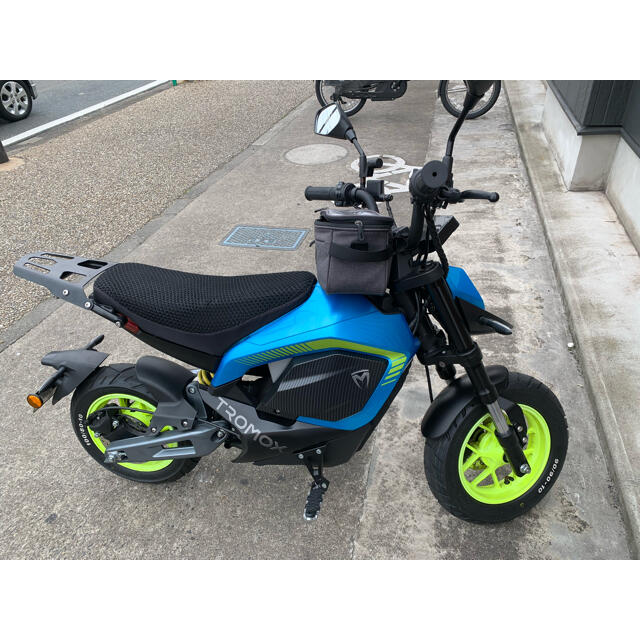 MINO　XEAM　TROMOX　エナジーブルー　電動バイク