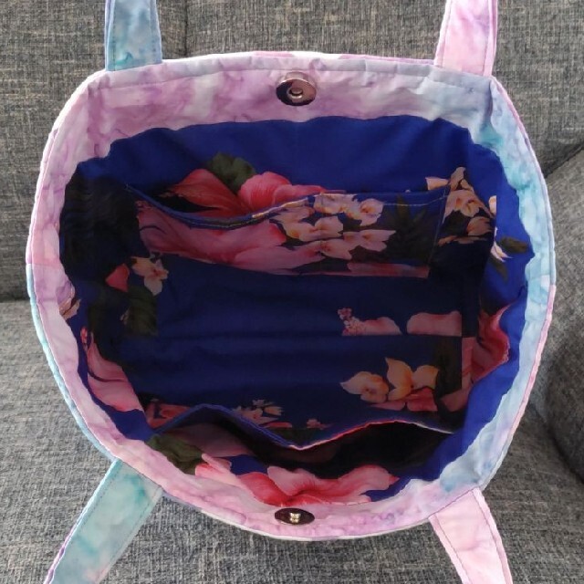 購入者が決まりました!ハンドメイド ハワイアンキルトバッグ (モンステラ) 3