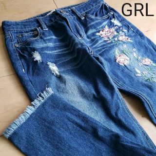 グレイル(GRL)のGRL 薔薇刺繍ダメージデニム ジーンズ(デニム/ジーンズ)