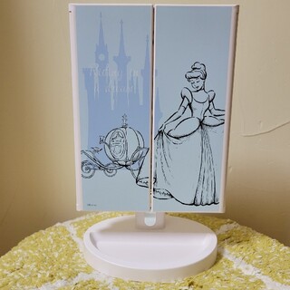 ディズニー(Disney)のシンデレラ　三面鏡　LEDライト　スタンドミラー　鏡(スタンドミラー)