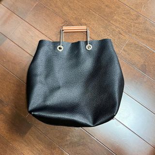 ザラ(ZARA)のZARA バッグ(トートバッグ)