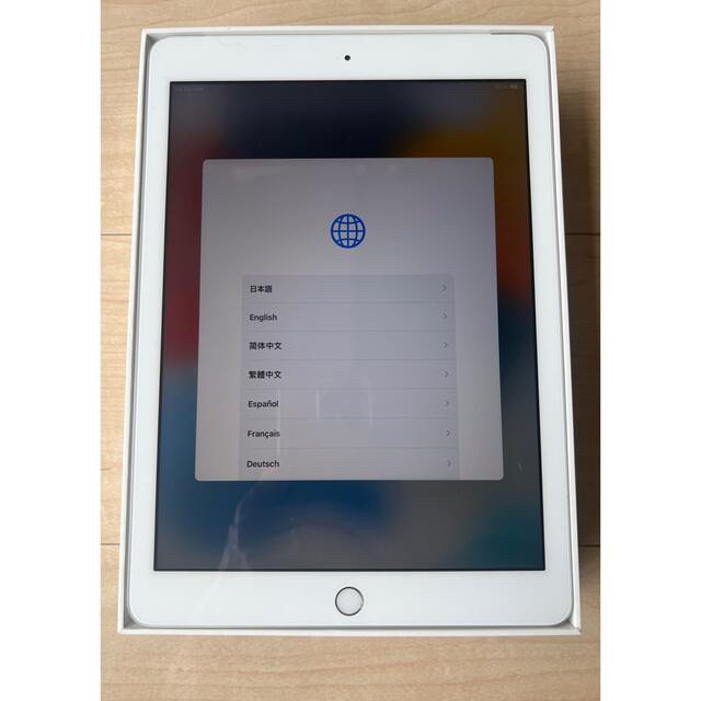 iPad 第6世代　32GB Wifi + Cellular