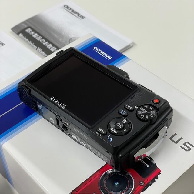 OLYMPUS(オリンパス)のオリンパス TG-4 ブラック 防水カメラ スマホ/家電/カメラのカメラ(コンパクトデジタルカメラ)の商品写真