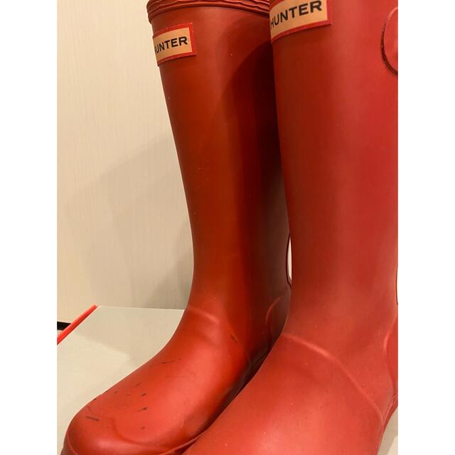 HUNTER(ハンター)のHUNTER ORIGINALKIDSキッズ長靴赤色レインブーツハンターEU34 キッズ/ベビー/マタニティのキッズ靴/シューズ(15cm~)(長靴/レインシューズ)の商品写真