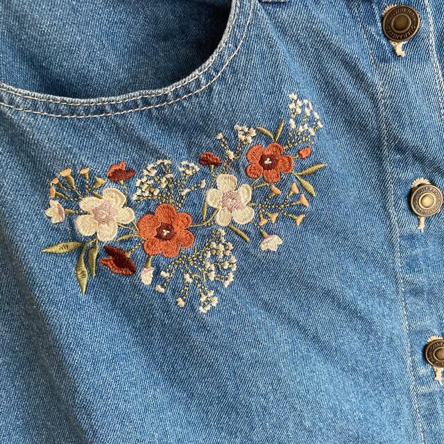 刺繍　デニムスカート レディースのスカート(ロングスカート)の商品写真