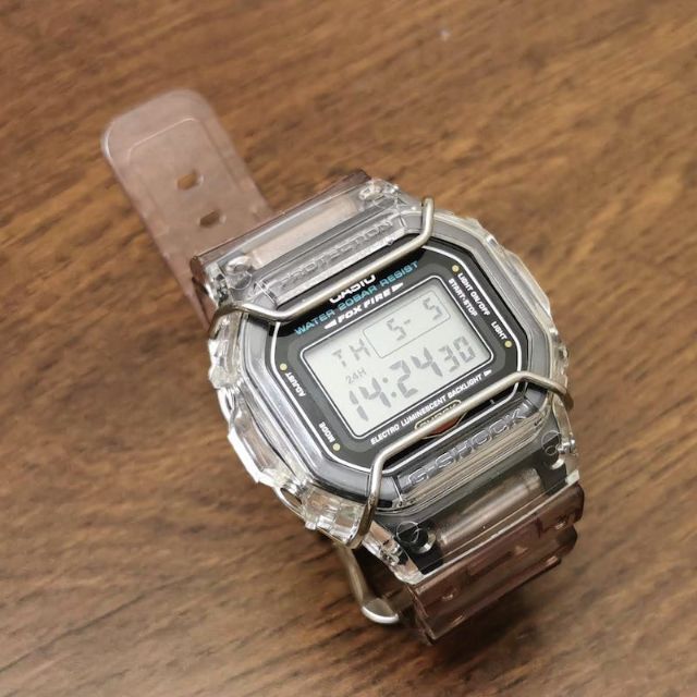 G-SHOCK 交換用 5600系 スケルトンツートンベゼル・ベルト + 工具 メンズの時計(ラバーベルト)の商品写真
