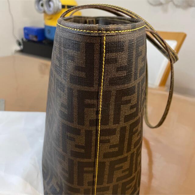 FENDI 大容量トートバッグ