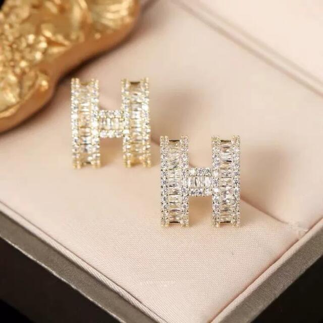 DEUXIEME CLASSE(ドゥーズィエムクラス)の新品 H initial pierce 18kgf post レディースのアクセサリー(ピアス)の商品写真