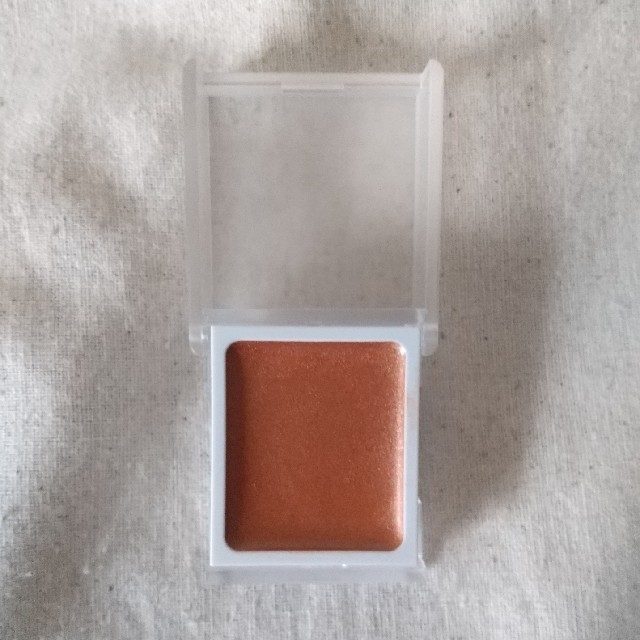 MUJI (無印良品)(ムジルシリョウヒン)のMUJI アイカラークリームタイプ　オレンジブラウン コスメ/美容のベースメイク/化粧品(アイシャドウ)の商品写真