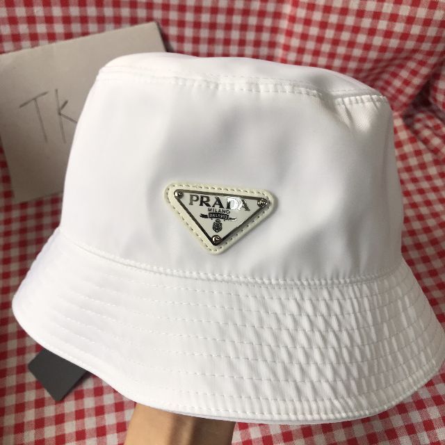 Prada プラダ バケットハット ホワイト M www.gyals.mn