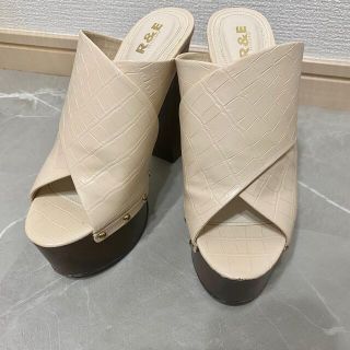 アールアンドイー(R&E)のR＆E 夏 サンダル👡(サンダル)