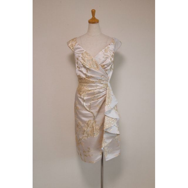 ブランド TADASHI SHOJI - TADASHI SHOJI ワンピース 「10」13