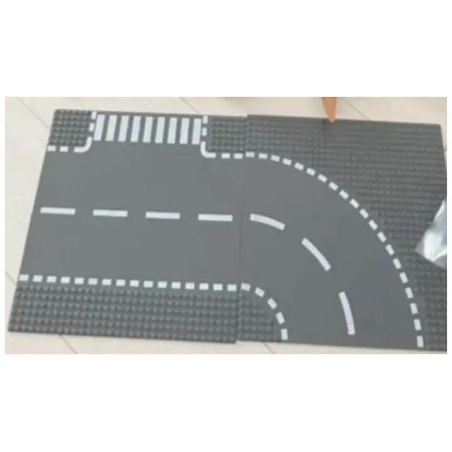 Lego(レゴ)のLEGO レゴ大量おまとめセット　カーズ、線路、道路など キッズ/ベビー/マタニティのおもちゃ(積み木/ブロック)の商品写真