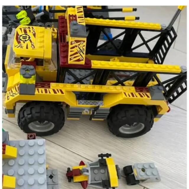 Lego(レゴ)のLEGO レゴ大量おまとめセット　カーズ、線路、道路など キッズ/ベビー/マタニティのおもちゃ(積み木/ブロック)の商品写真