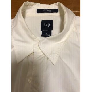 ギャップ(GAP)の美品　デザイナーシャツ　GAP 白M(シャツ)