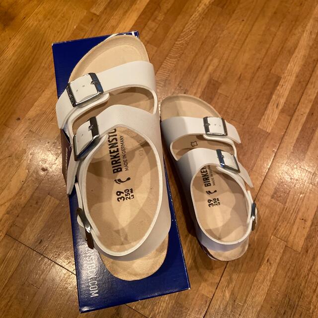 BIRKENSTOCK(ビルケンシュトック)のビルケン　サンダル レディースの靴/シューズ(サンダル)の商品写真