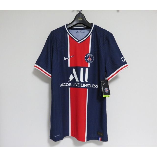 Paris Saint-Germain(パリサンジェルマン)の定価1.8万 新品 Paris Saint Germain ユニフォーム L スポーツ/アウトドアのサッカー/フットサル(ウェア)の商品写真