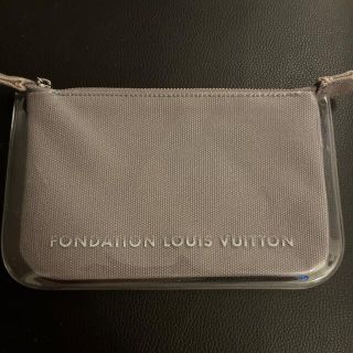 ルイヴィトン(LOUIS VUITTON)のFONDATION LOUIS VUITTON ポーチ(ポーチ)