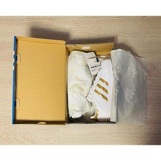 アディダス(adidas)の アディダス スニーカー adidas ホワイト スパンコール 23cm 新品(スニーカー)