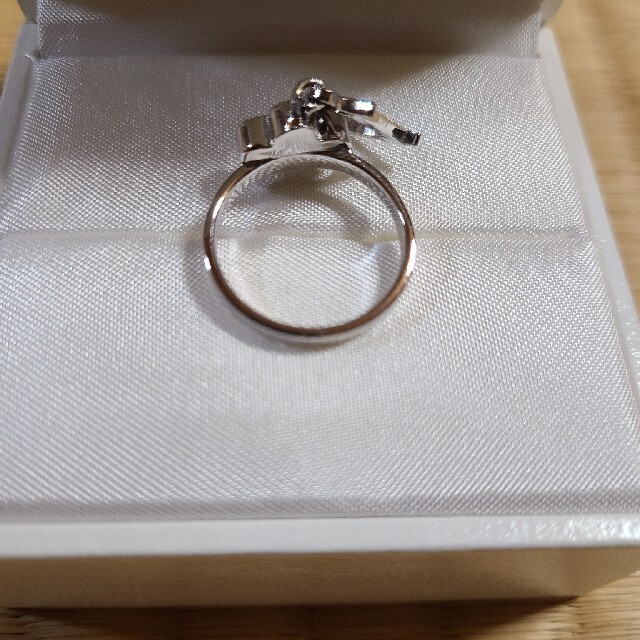 ご予約品】 Dior フラワーリング superior-quality.ru:443
