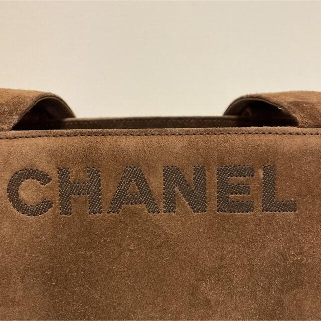 CHANEL(シャネル)の☆ CHANEL ☆  CHANEL刺繍ロゴ　ベロア 　ショルダー バッグ レディースのバッグ(ショルダーバッグ)の商品写真