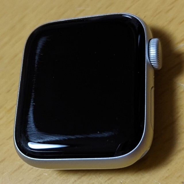 Apple Watch SE 40mm GPSモデル シルバー アルミニウム