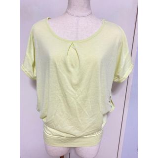 【送料込】オンワード系 ヤシ柄 デザインオシャレ ヤシ柄(Tシャツ/カットソー(半袖/袖なし))