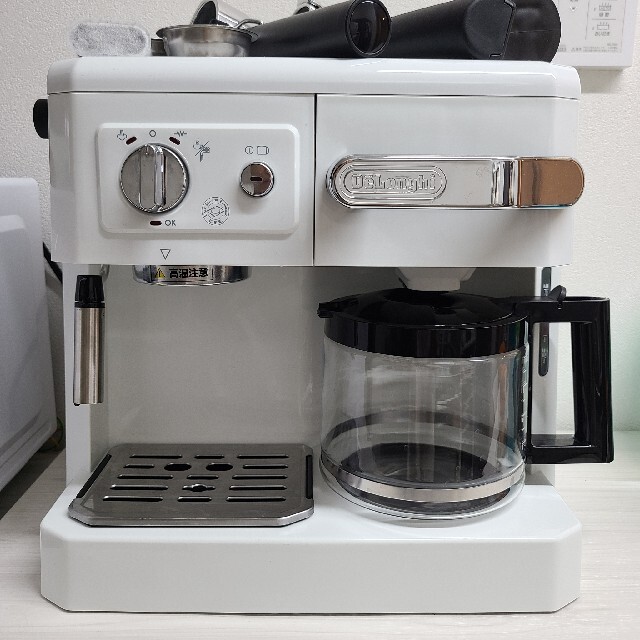 デロンギ コンビコーヒーメーカー BCO410J-B ホワイト クリスマス特集