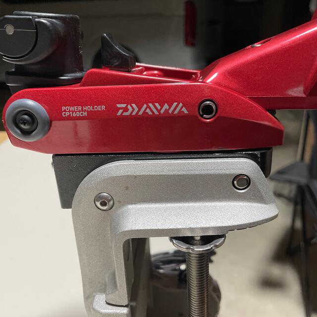 DAIWA(ダイワ)のDAIWA パワーホルダー　CP160 CHレッド スポーツ/アウトドアのフィッシング(その他)の商品写真