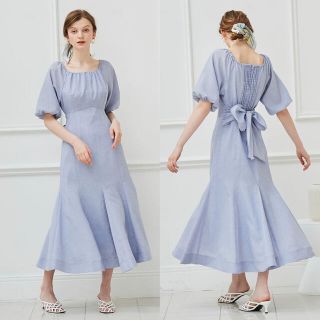 アンドクチュール(And Couture)のAnd Couture バックシャーリングリボンオフショルワンピース(ロングワンピース/マキシワンピース)