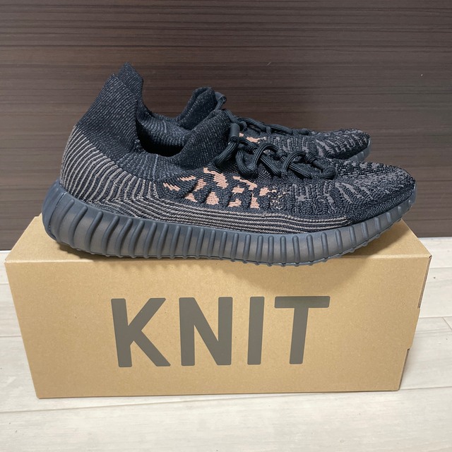 【新品未使用】adidas YEEZY Boost 350 V2 CMPCT