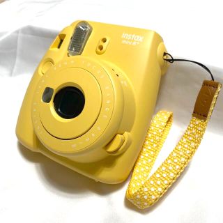 フジフイルム(富士フイルム)のFUJI FILM INSTAX MINI 8+ イエロー 富士フィルム チェキ(フィルムカメラ)