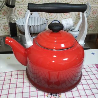 ルクルーゼ(LE CREUSET)のル・クルーゼ（2.1リットル）ケトル(鍋/フライパン)