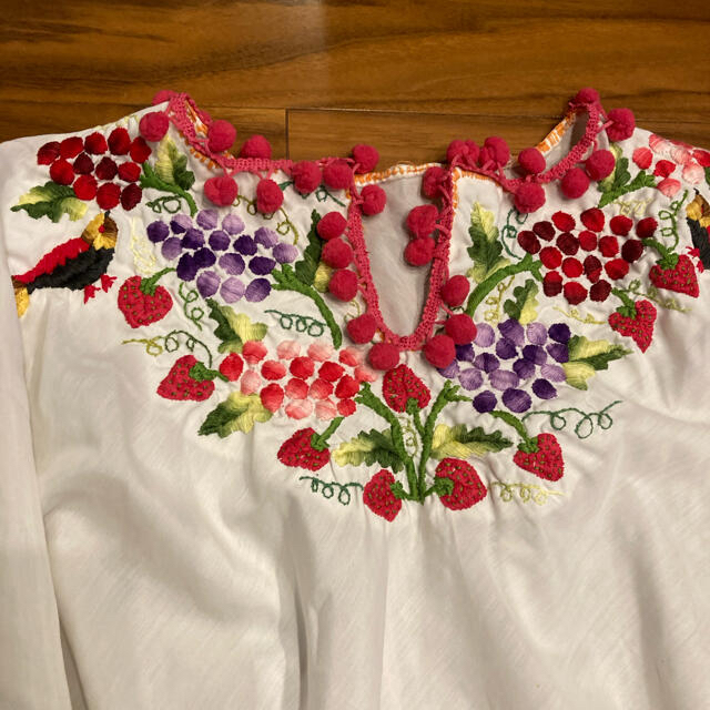 メキシコ刺繍　ブラウス レディースのトップス(シャツ/ブラウス(長袖/七分))の商品写真