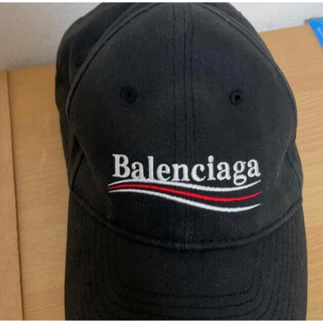 最終値下げ！BALENCIAGA バレンシアガキャップ キャンペーンロゴ ...