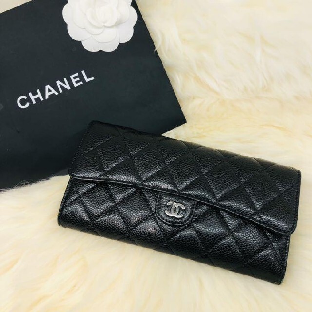 激安 CHANEL - CHANEL シャネル 二つ折り 長財布 マトラッセ フラップ